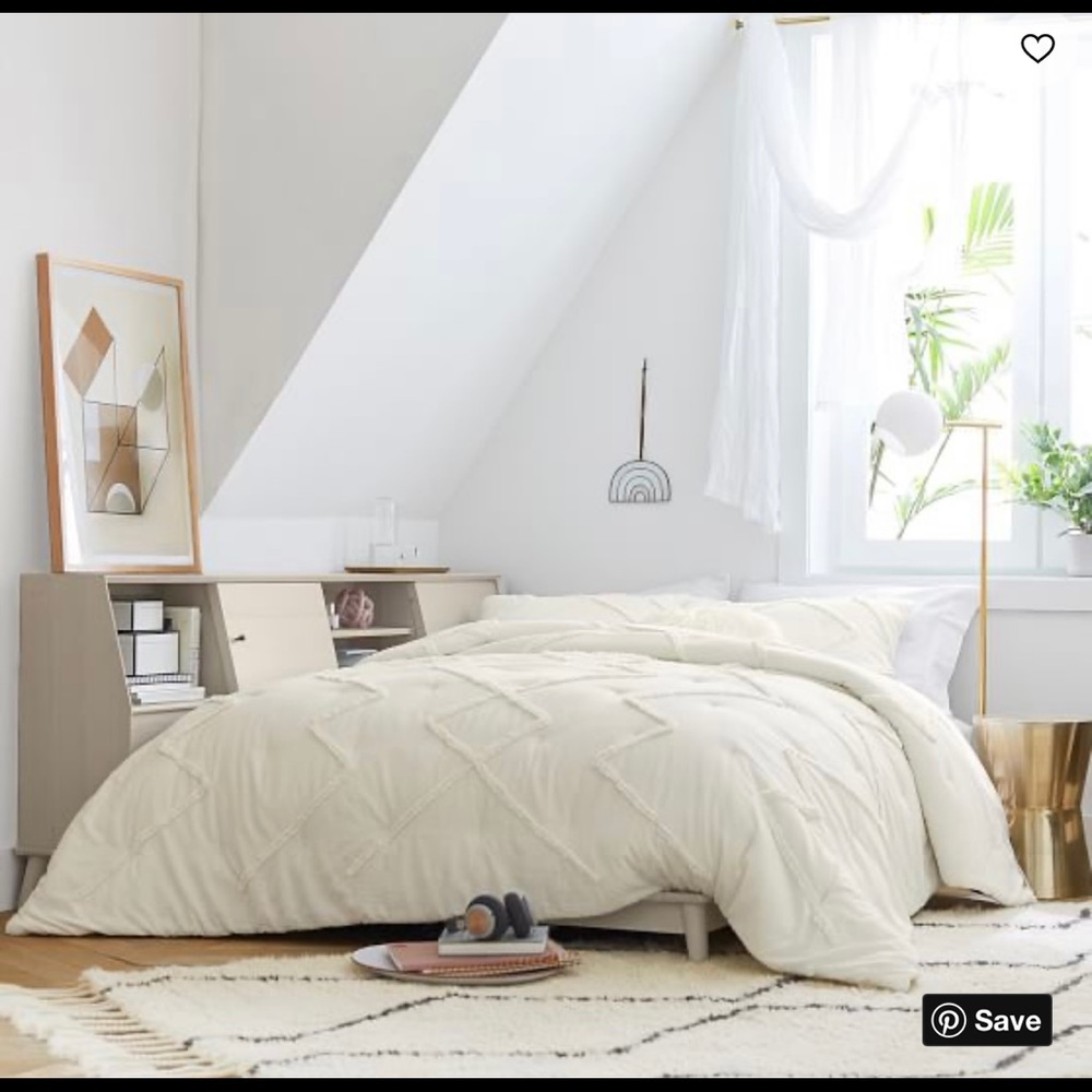 PBteen Ashlyn Tufted Organic Duvet Cover